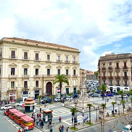Stesicoro Inhabit 3*