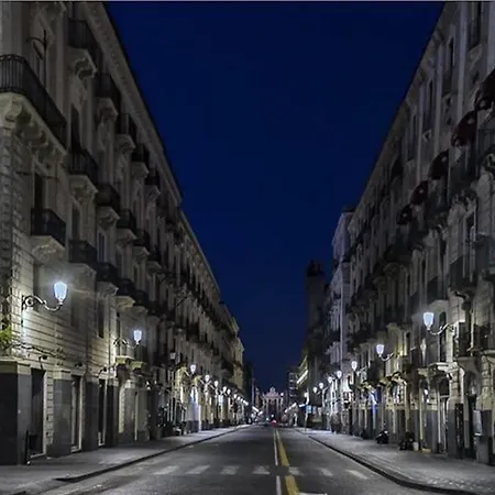 Stesicoro Inhabit 4* Catania