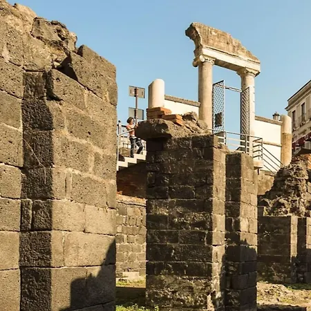 Stesicoro Inhabit - Center 3* Catania