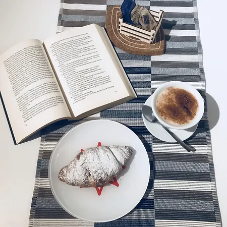 Stesicoro Inhabit Гостевой дом Катания