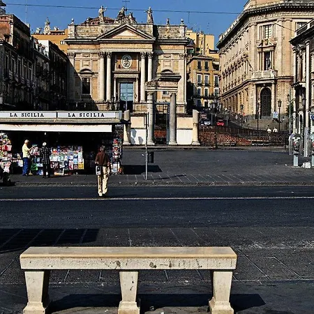 Stesicoro Inhabit