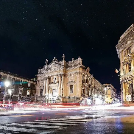 Stesicoro Inhabit - Center Pensjonat Katania