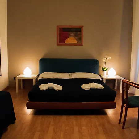 Stesicoro Inhabit - Center Pensjonat 3*