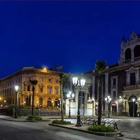 Stesicoro Inhabit - Center Pensjonat