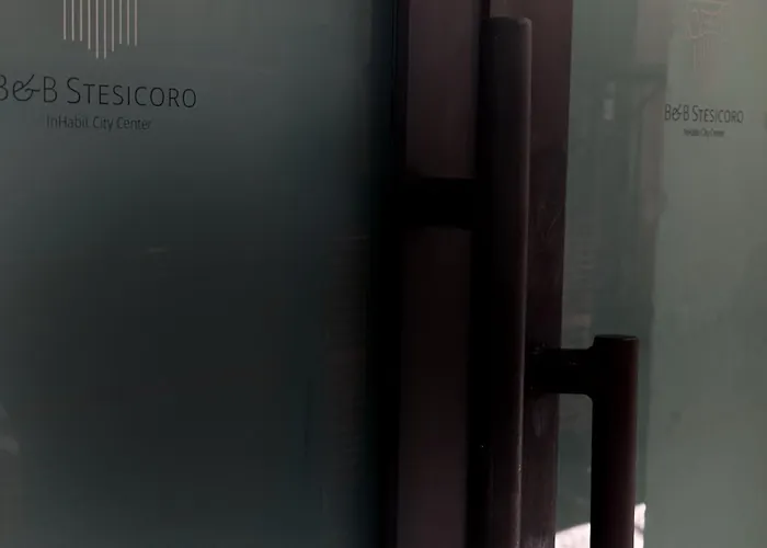Stesicoro Inhabit Vendégház 4*