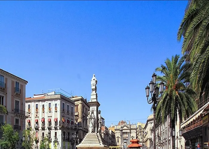 Stesicoro Inhabit 4*